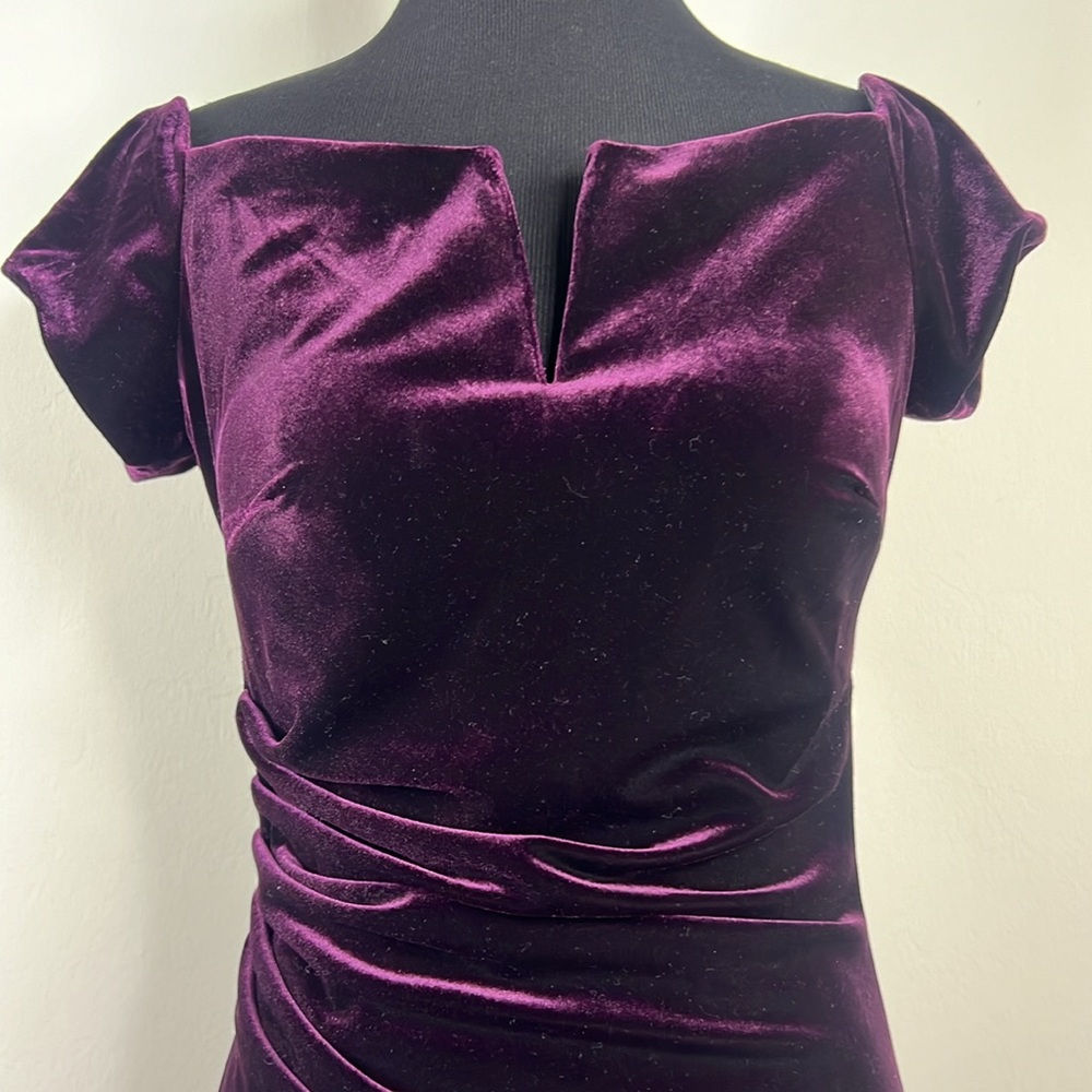 X BY XSCAPE Plum Off the Shoulder Scrunch Back Cocktail Dress 6 - Picture 5 of 9